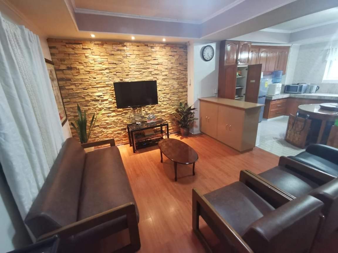 Apartament Comfy Dwelling Baguio City Zewnętrze zdjęcie